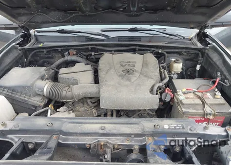 2016 Toyota Tacoma Sr5 V6 из США, поврежденный, VIN 5TFSZ5AN3GX043464